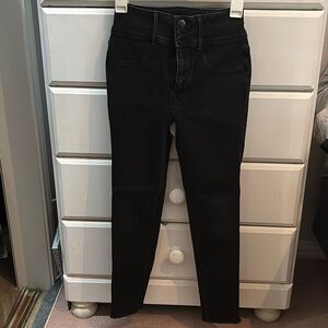 American Eagle Black Skinny Jeans size 4